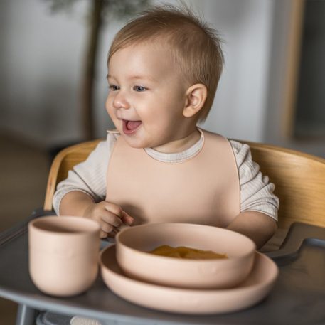 LOVI Tányér szett pohárral 3db N