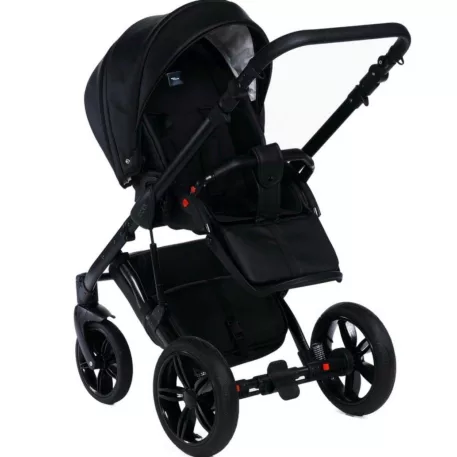 Mama Kiddies Max 500 fekete babakocsi dönthető háttámlával