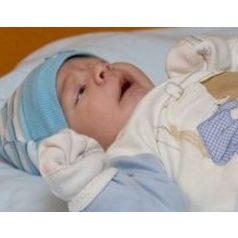 Csecsemő kesztyű arckaparás ellen - lányos