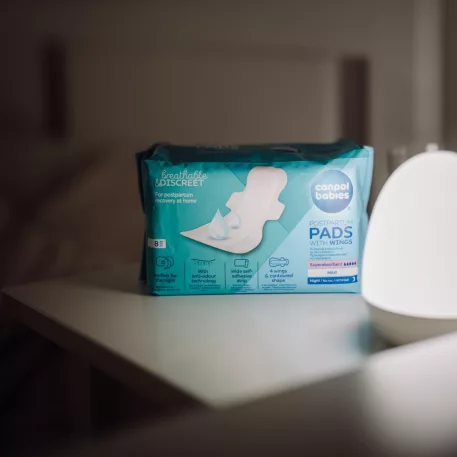 Canpol babies éjszakai szülés utáni szárnyas betét – 42 cm, 8 db