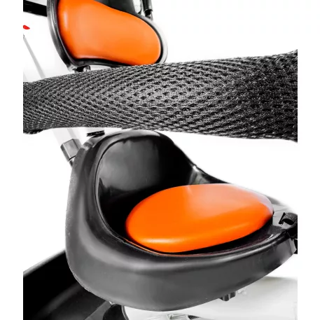 MK H-Trike Harmony tricikli 360 fokban forgatható üléssel, szülőkormánnyal piros-fehér színben + ajándék