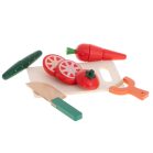 Szeletelhető, fából készült mágneses zöldségek tartóban kiegészítőkkel