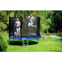 Trambulinok / medencék